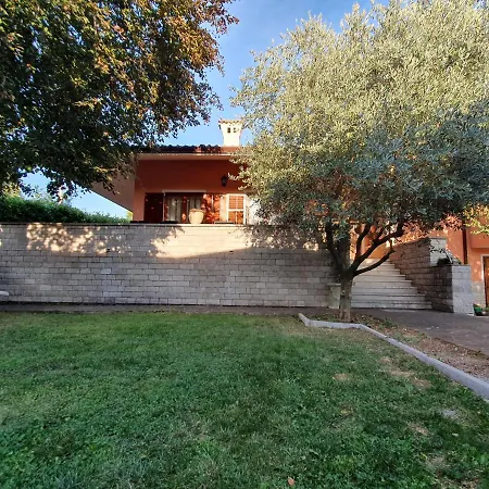 Villa House Irena *